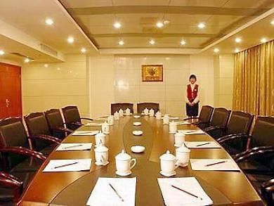 فندق هانجتشوفي  Zhonghe Holiday المظهر الخارجي الصورة